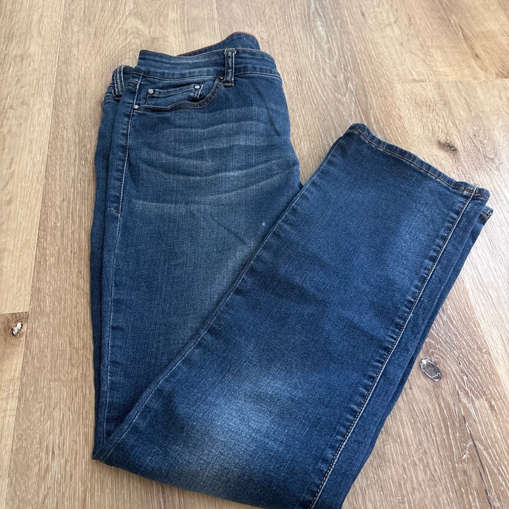 DKNY Jeans Womens 10P Blue Dark Wash Straight Leg Petite Denim Pants